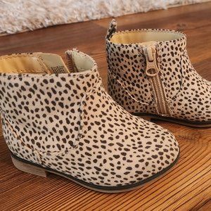 Cat &Jack Leopard Toddler Booties